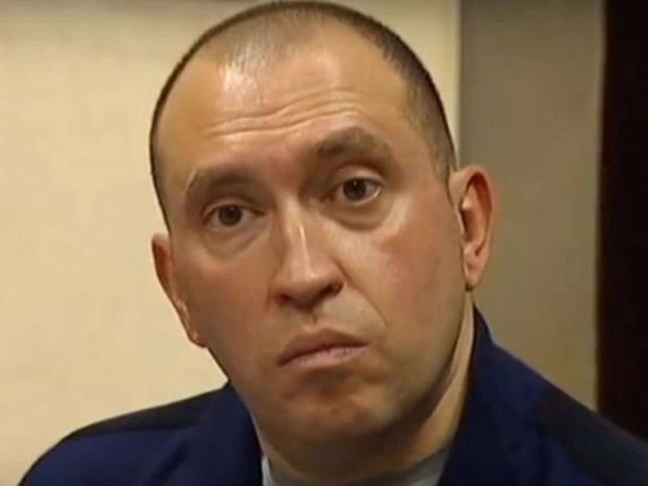 Адвокат Альперина (на фото) Андрей Федур говорил, что его подзащитный сам придет в САП