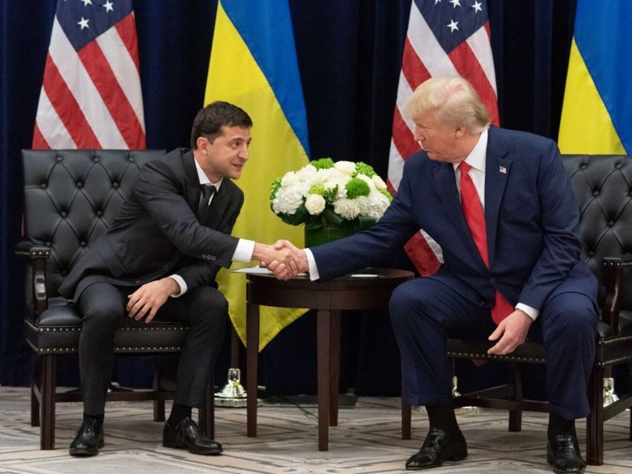 Липнева розмова Зеленського і Трампа стала початком процедури імпічменту американського президента