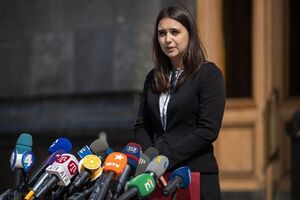 Мендель: Я не вмію виходити з такими маніпулятивними меседжами, як Коломойський