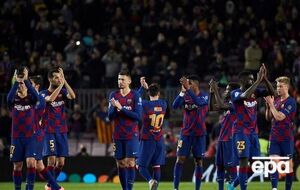 "Барселона" вышла в плей-офф Лиги чемпионов