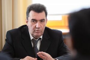 Данилов: Мы обязательно вернем границы Донецкой и Луганской областей