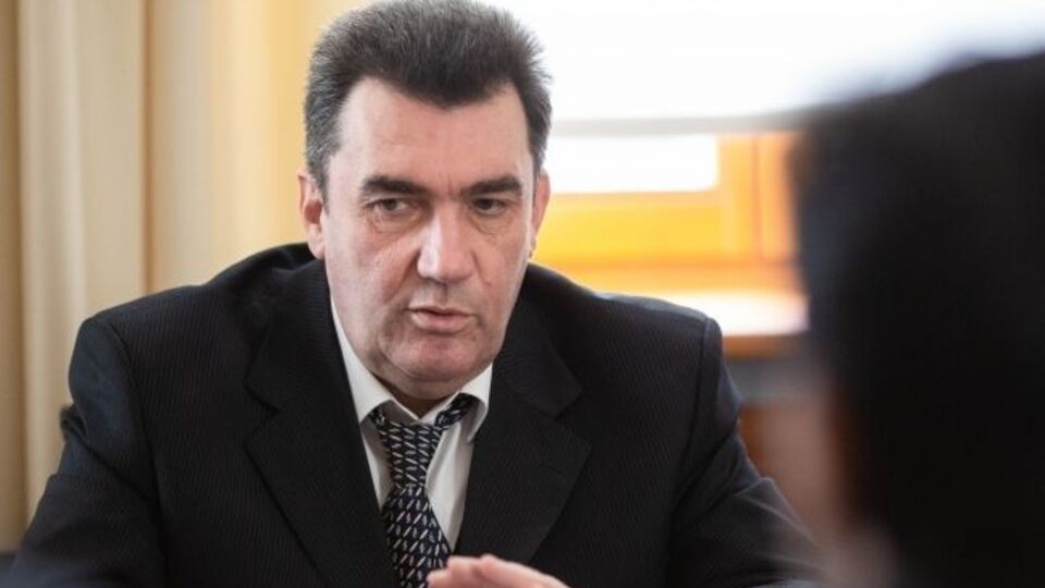 Данилов: Мы обязательно вернем границы Донецкой и Луганской областей