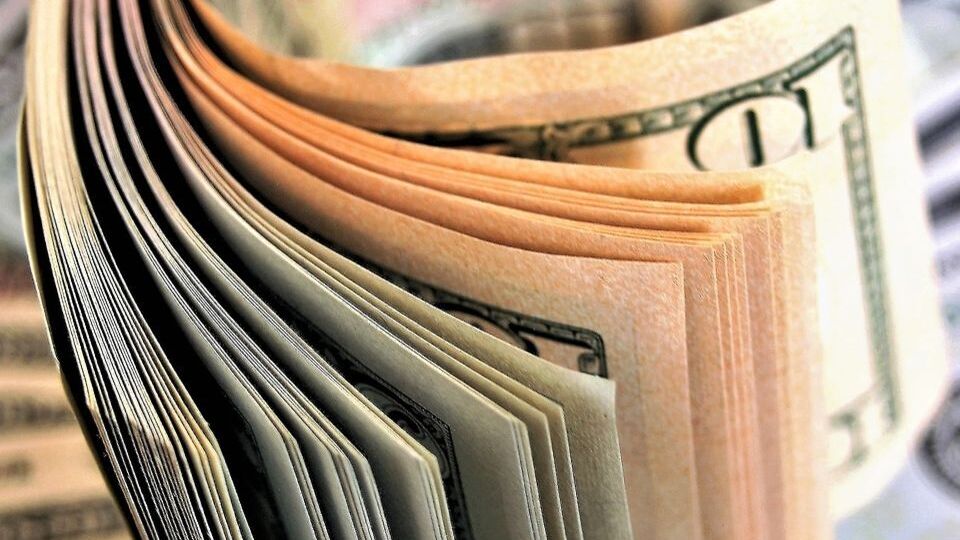 НБУ установил курс валют на 29 ноября