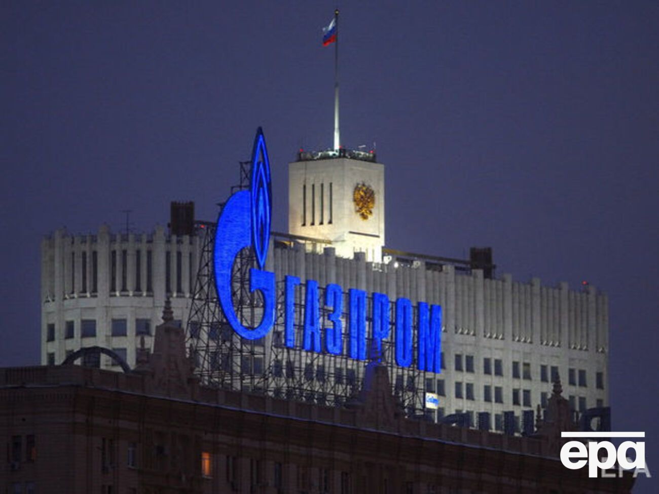 В целом прибыль от продаж "Газпрома" сократилась на 29%