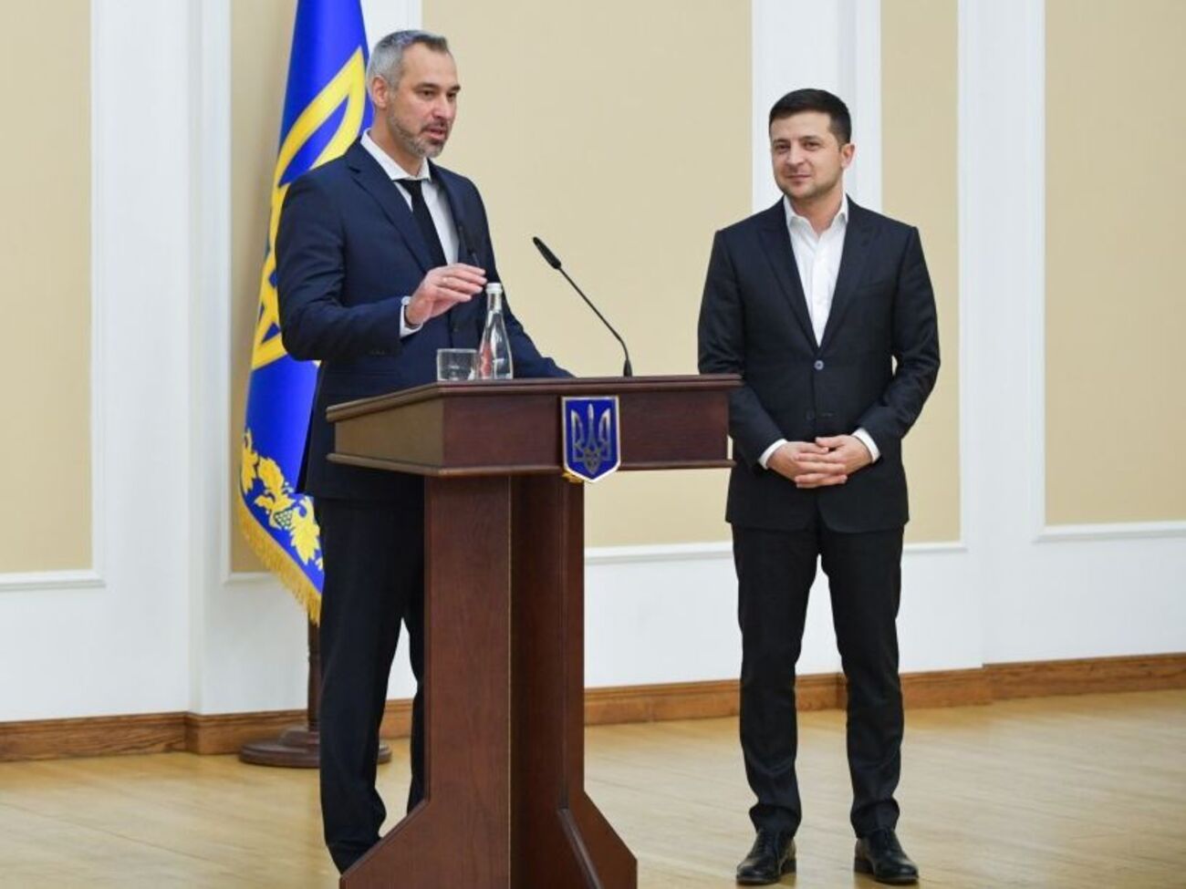 Зеленський (на фото праворуч) назвав себе союзником прокурорів