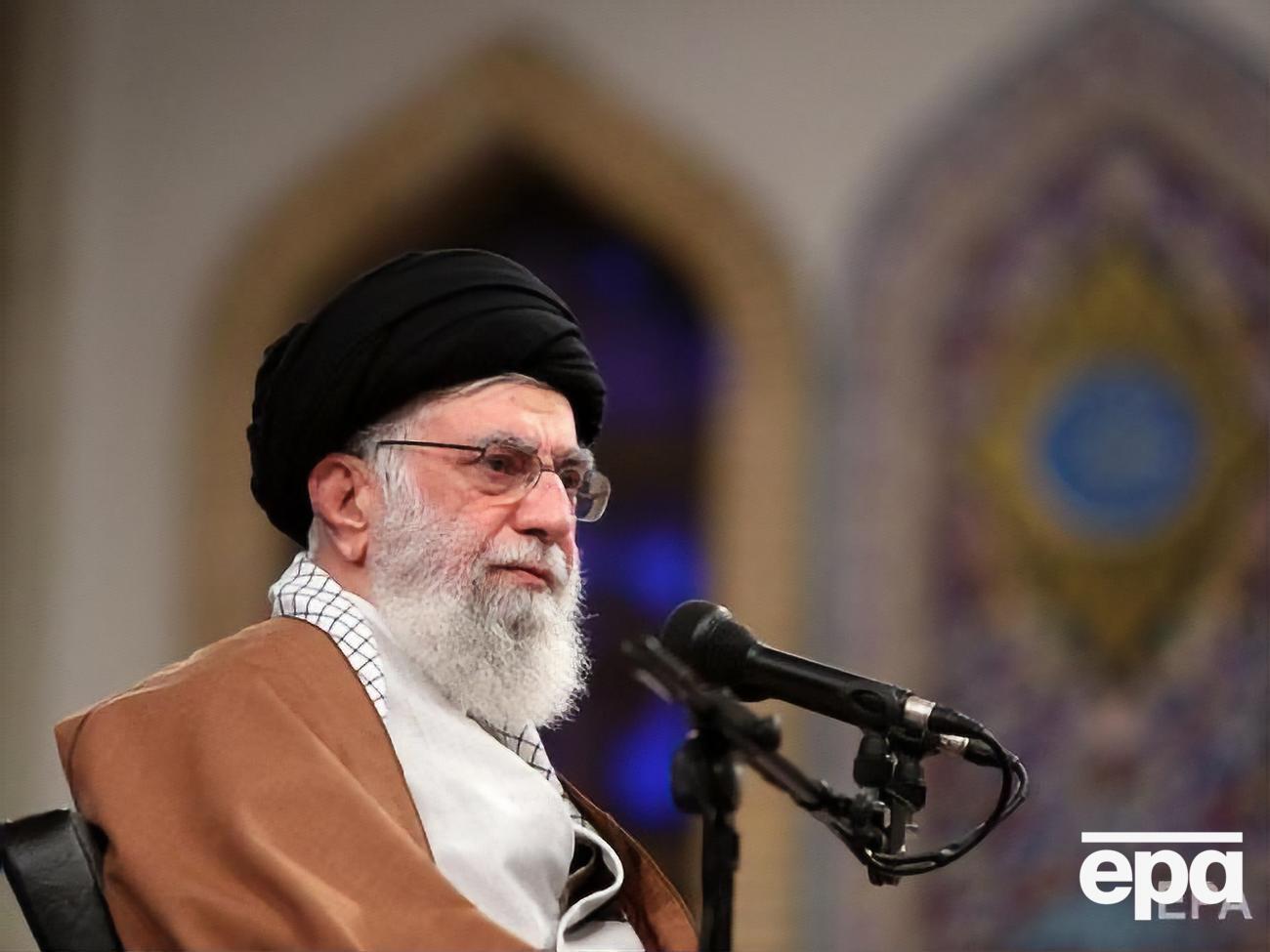 Хаменеи: Иран не уступит давлению Америки