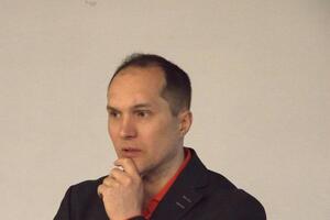 Бутусов: Нарада у президента щодо питання підвищення ефективності роботи СБУ помітно загострила суперечності і боротьбу за владу у президентській команді