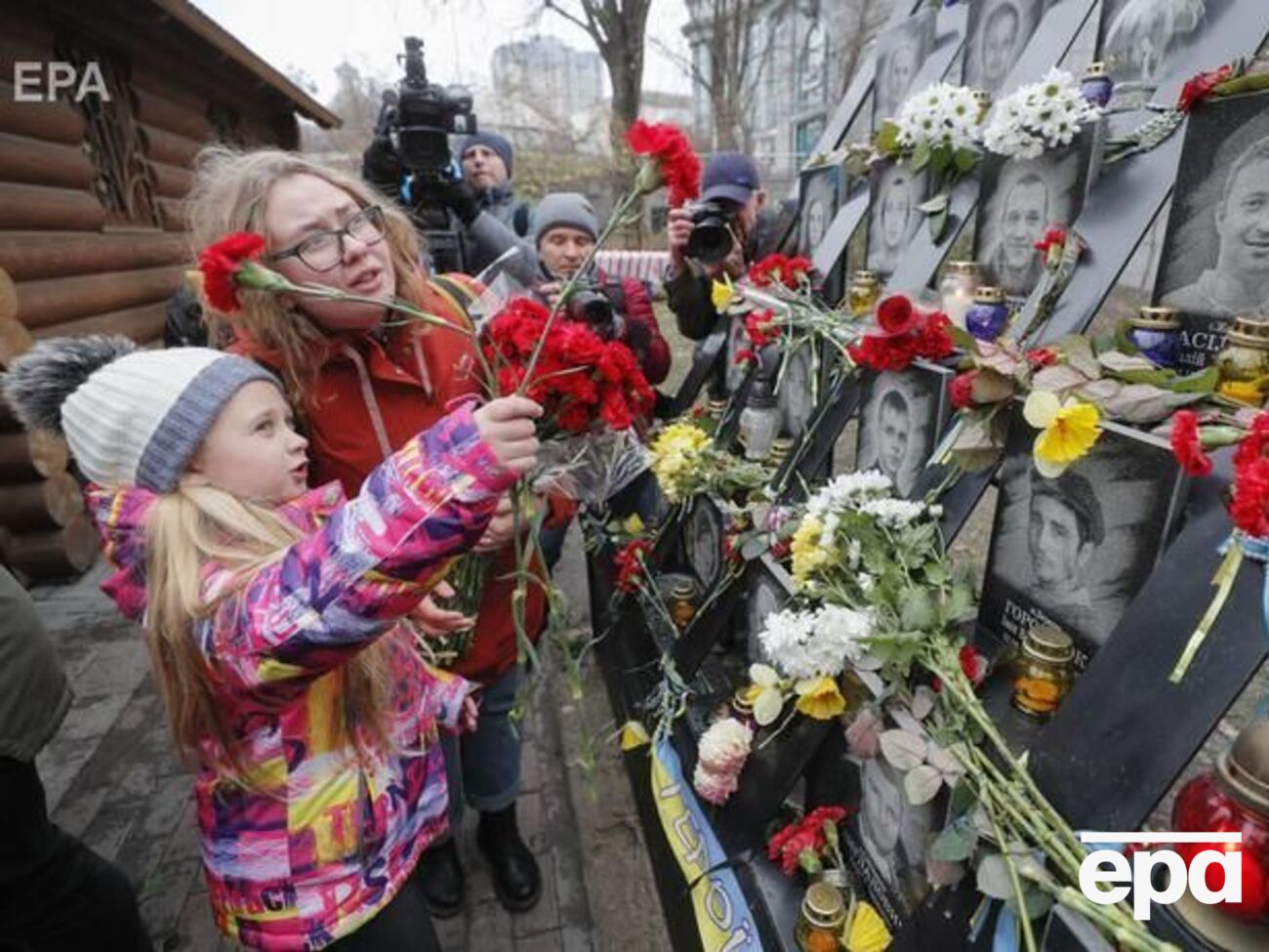 Во время событий на Майдане пострадали 2,4 тыс. человек
