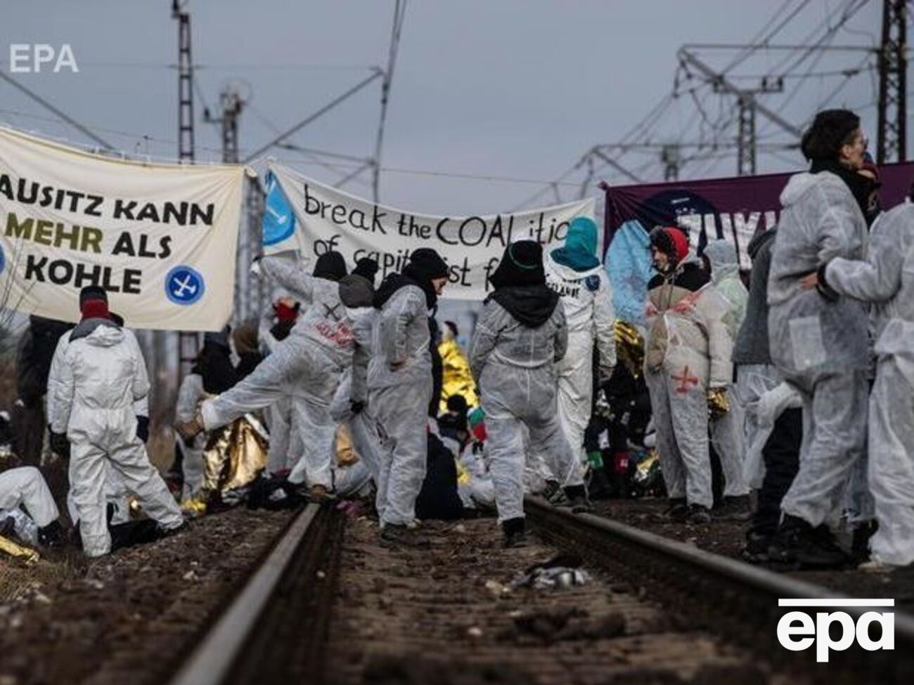 Екоактивісти заблокували залізничні колії трьох великих шахт