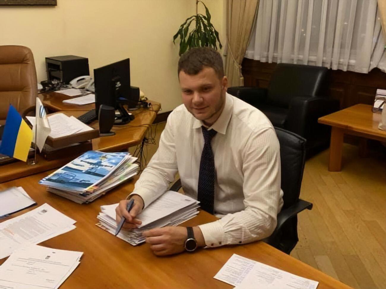 Криклий: Административный офис "Укрзалізниці" раздут, а зарплаты там высокие