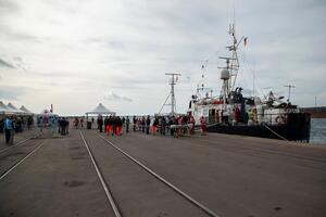 Італія дозволила висадження на берег мігрантів із рятувального судна