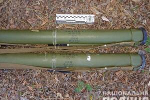 В тайнике было в том числе два гранатомета
