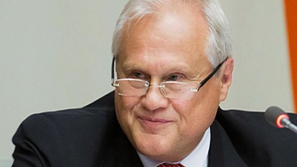 Сайдик приветствовал завершение отвода сил и средств в Золотом и начало работ по разминированию