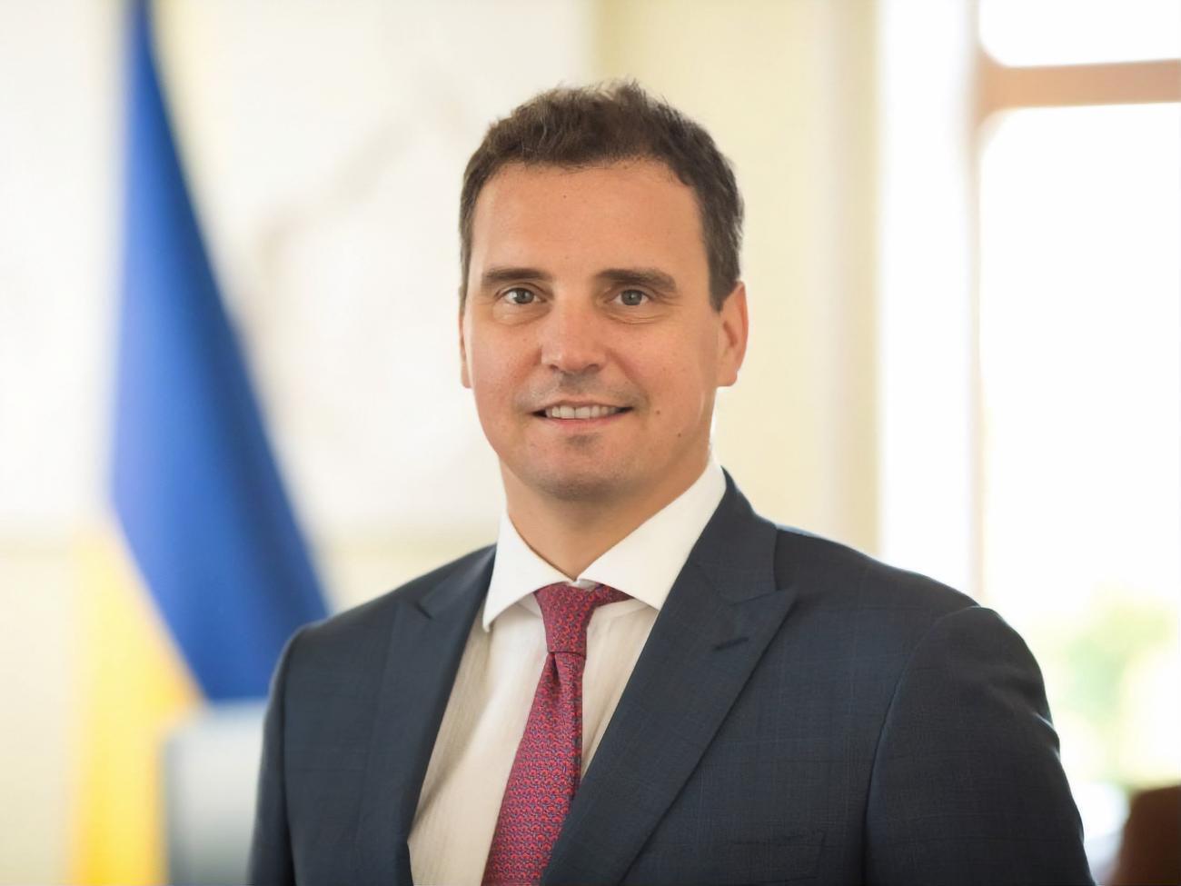 Абромавичус: Ми повинні пройти шлях очищення