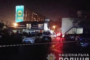 Поліція забрала у райвідділок 14 осіб