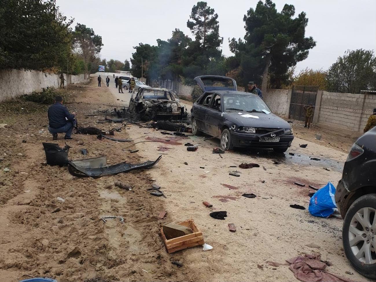 По данным МВД, нападавшие прибыли на машинах