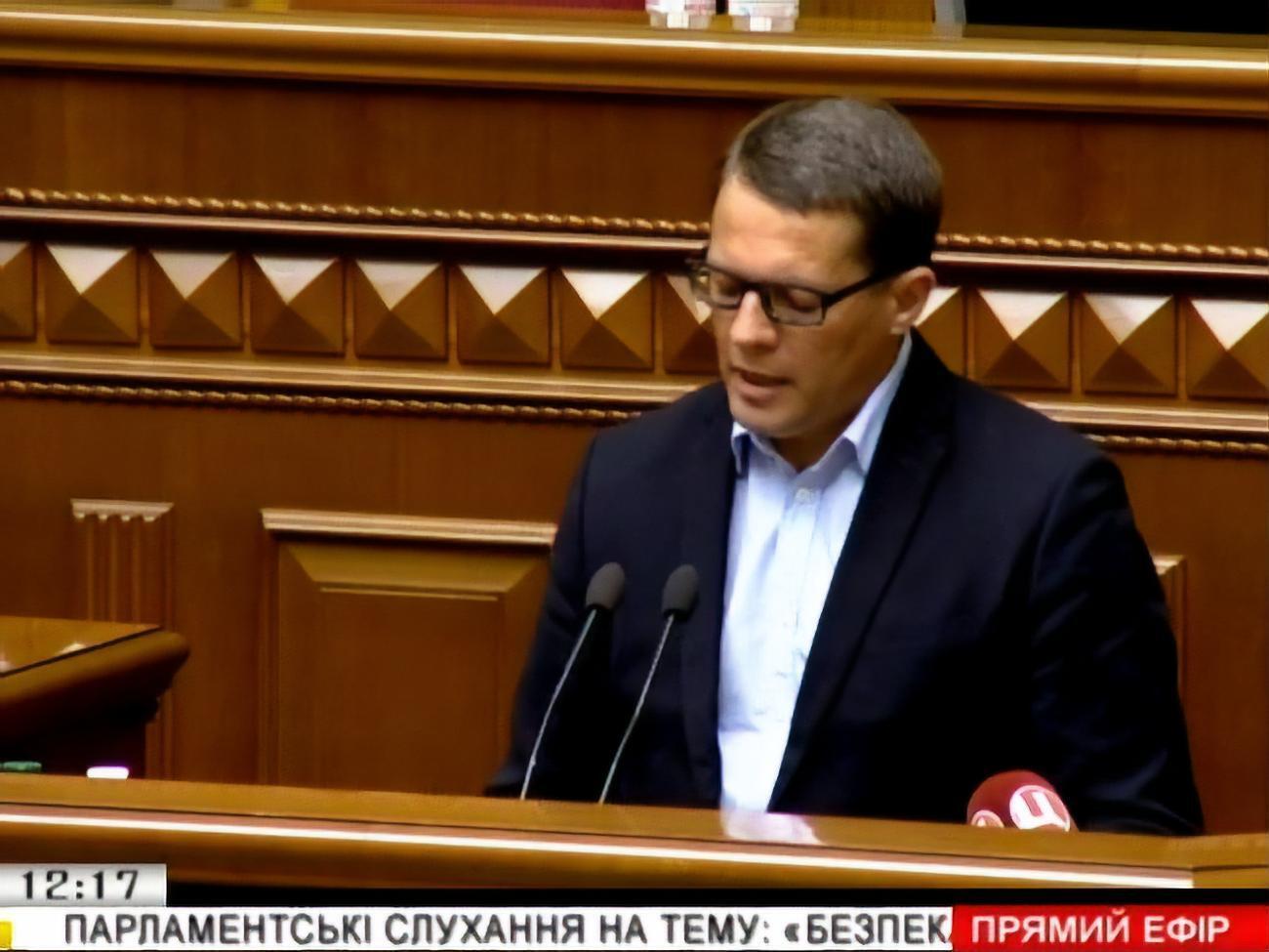 У Раді виступив журналіст Роман Сущенко