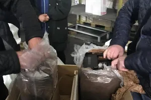 Партію комплектування фігуранти планували таємно вивезти з України