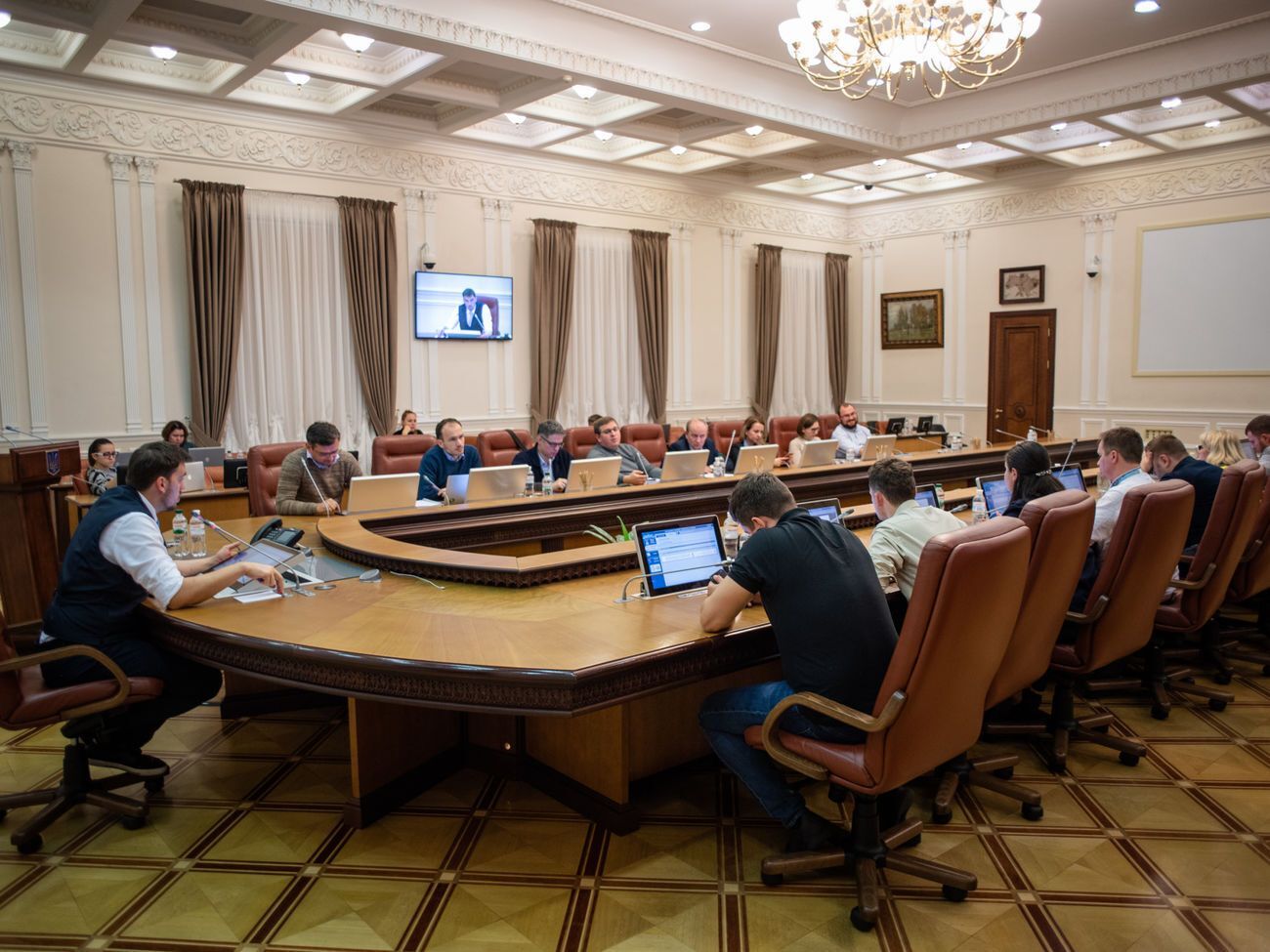 Кабмин принял решение 6 ноября