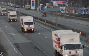 Грузовики проследовали к российско-украинской границе