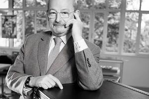 Патрик-Луи Виттон работал в модном доме Louis Vuitton с 1973 года