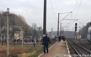 Движение поезда восстановили около 12 часов