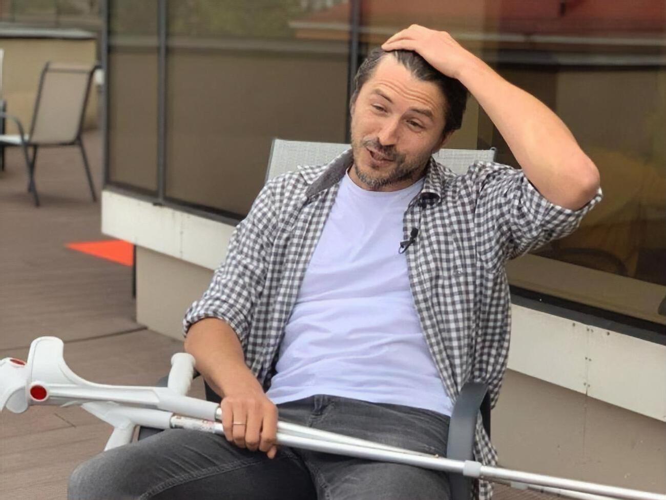 Притула: На пост твій в інстаграмі я натрапив... Заплакав ще раз і зламав костиль!