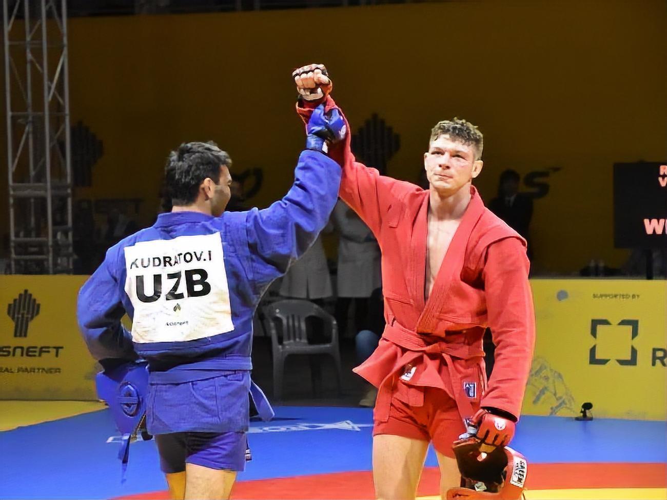 Руднєв (праворуч) став чемпіоном світу вдруге