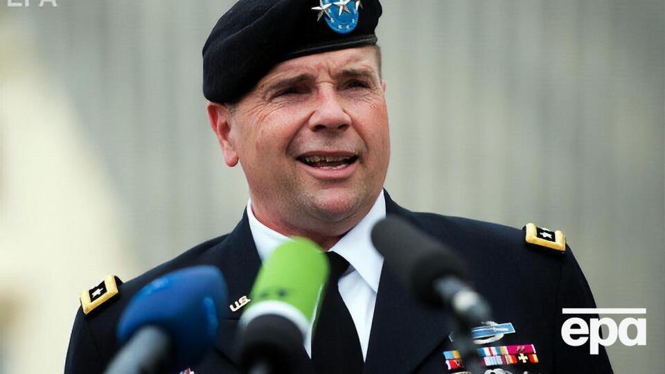 Ходжес был командующим силами НАТО в 2012–2014 годах