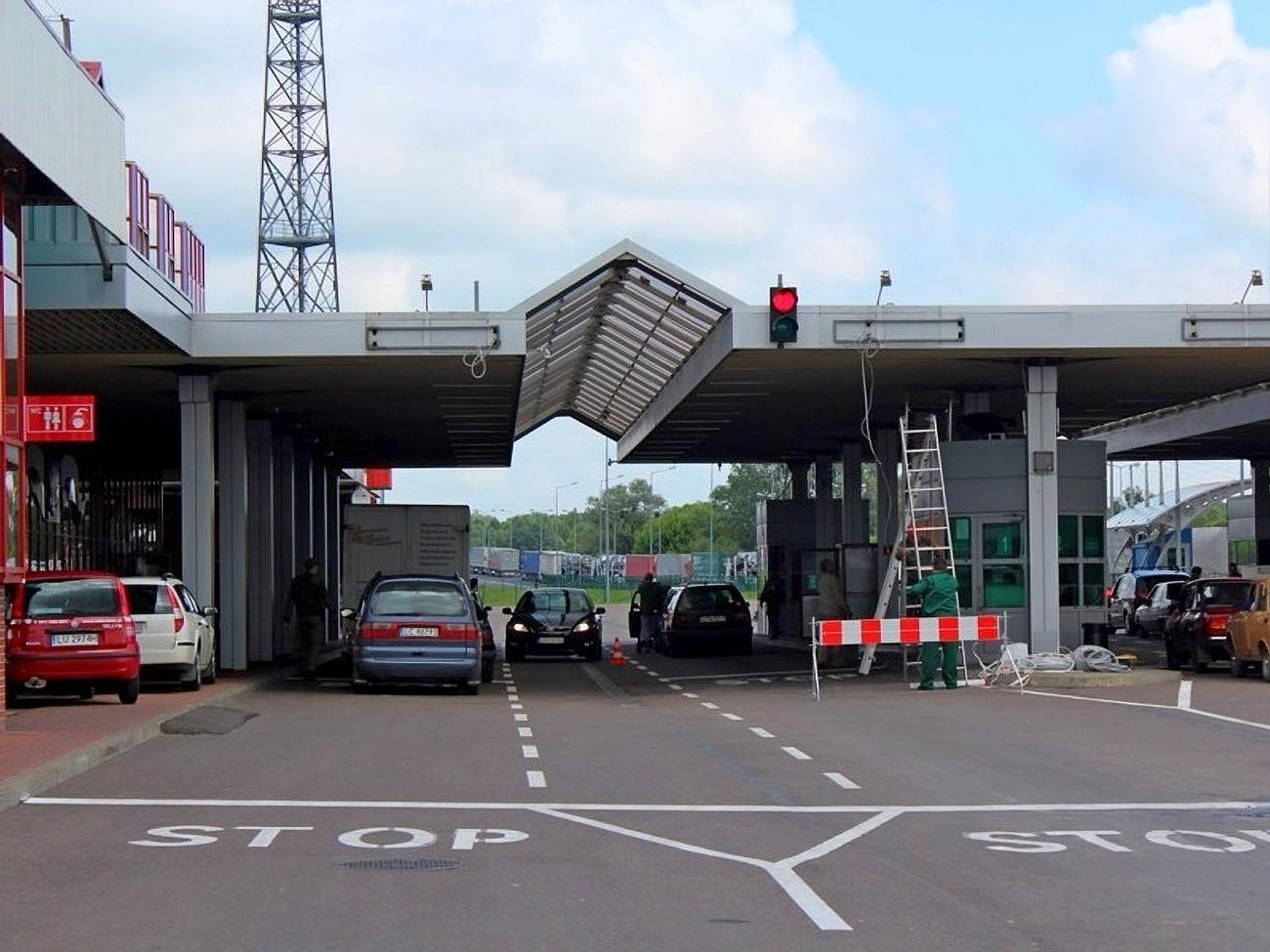 Мазура затримали в пункті пропуску Дорогуськ