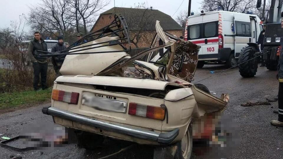 Усі троє загиблих були в "Запорожці"