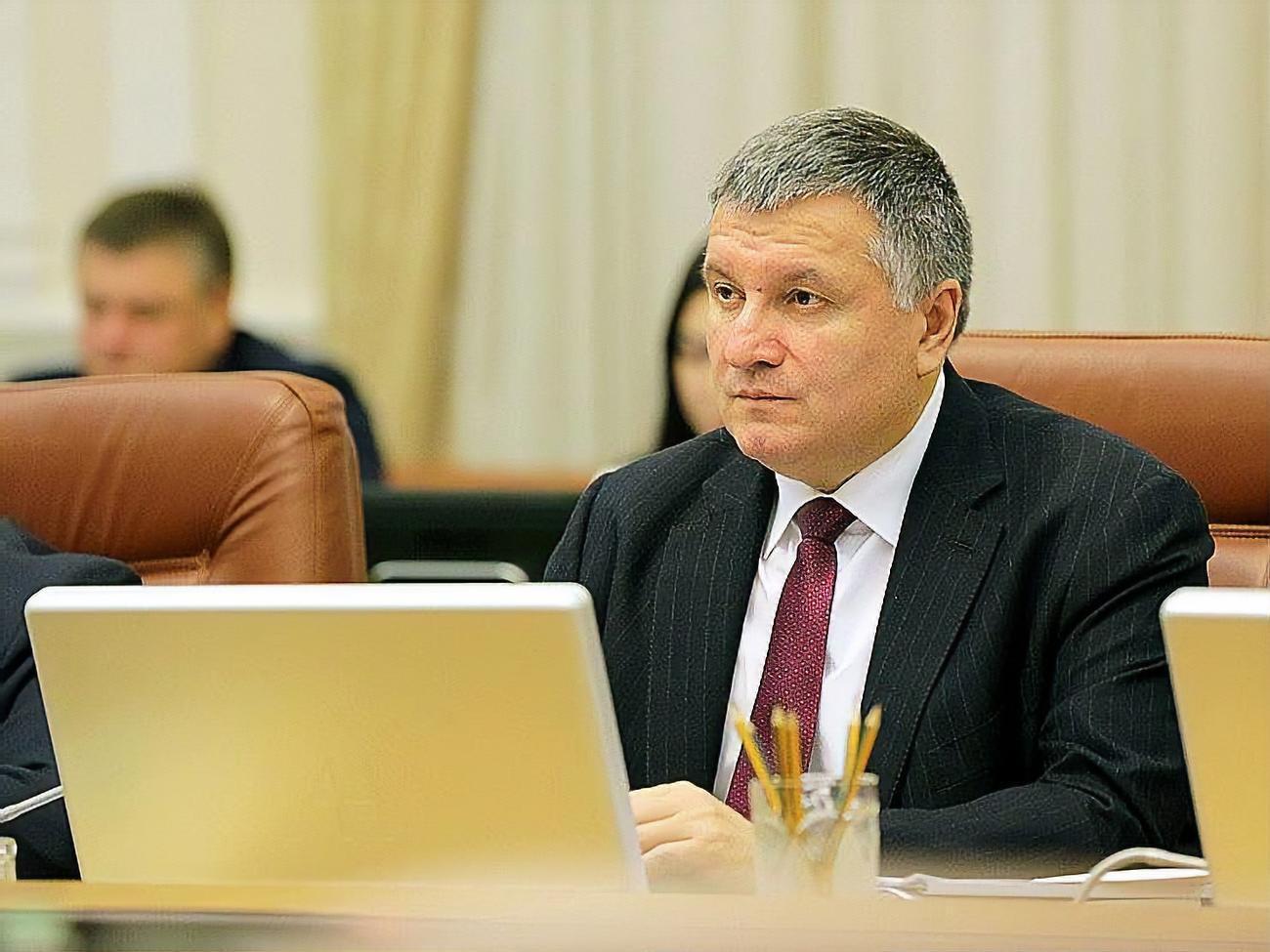 Аваков вважає, що канали та інструменти Інтерполу Росія використовує неправомірно