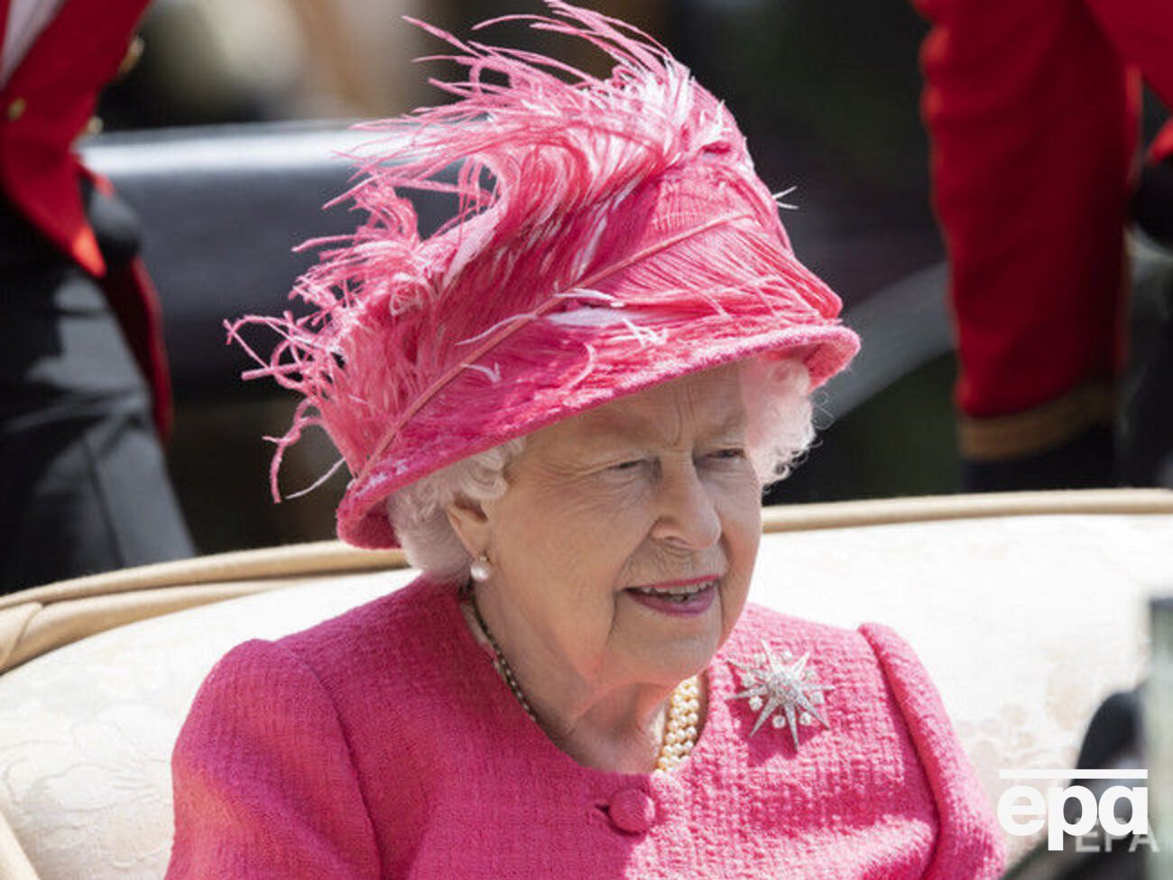 Елизавета II выразила соболезнования семьям погибших вследствие теракта в Лондоне