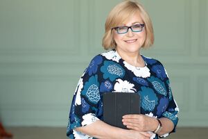 Суды несколько раз восстанавливали Амосову в должности, а Минздрав отстранял