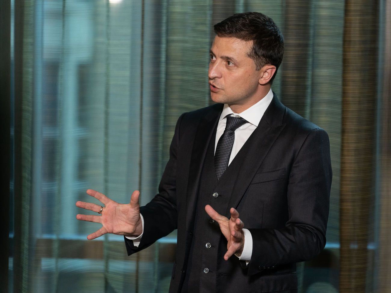 Зеленский отметил, что после референдума в Украине выросло новое поколение граждан