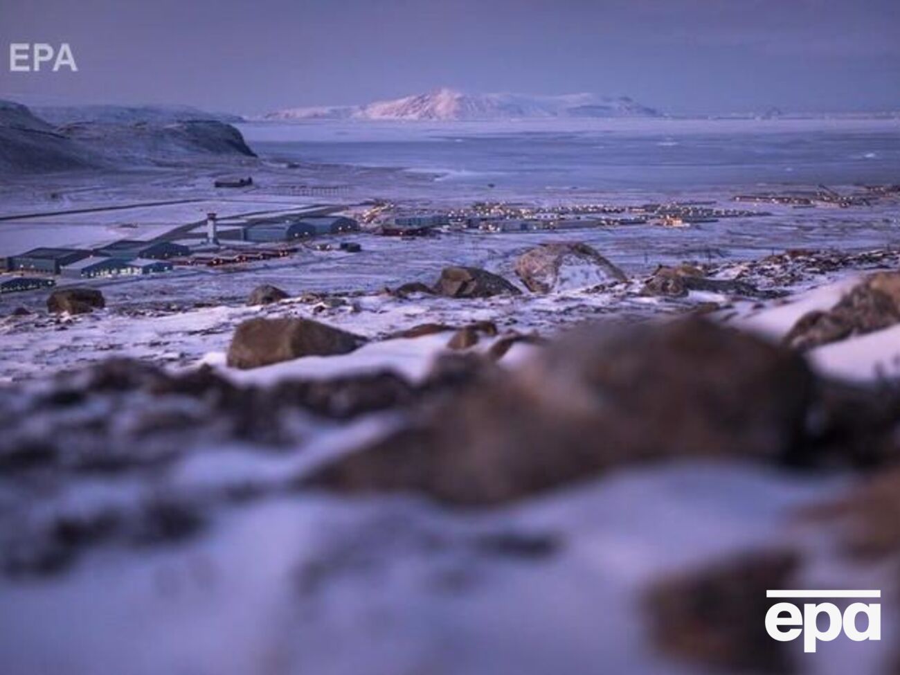 Гренландія є адміністративною автономною одиницею Данії