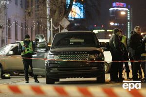 У центрі Києва стріляли по Range Rover і вбили трирічного хлопчика. Фоторепортаж