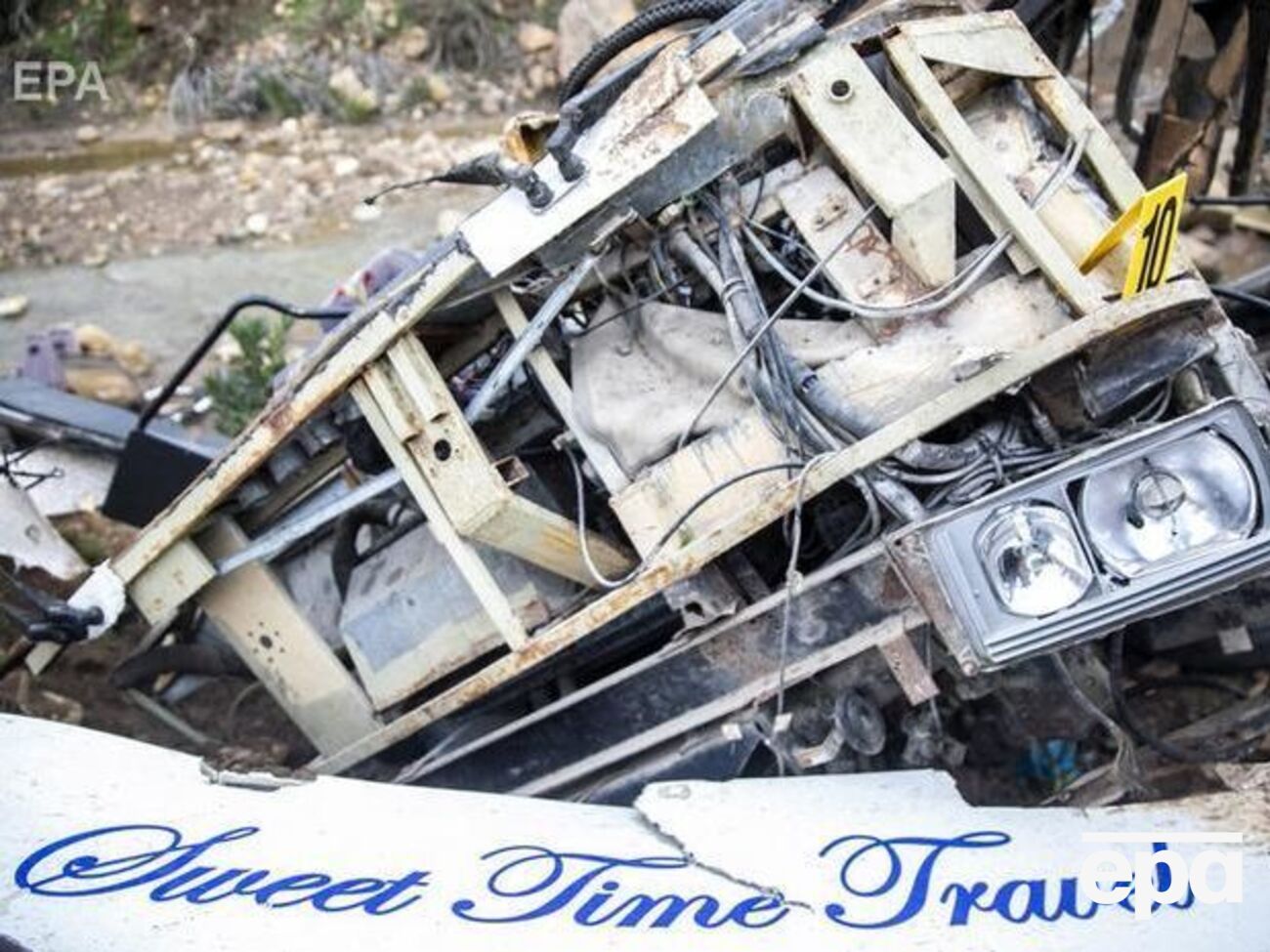 Автобус с 43 пассажирами съехал в кювет 1 декабря