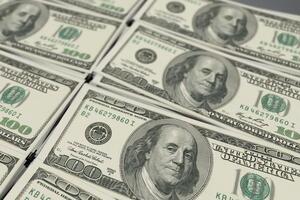 НБУ установил курс валют на 10 декабря