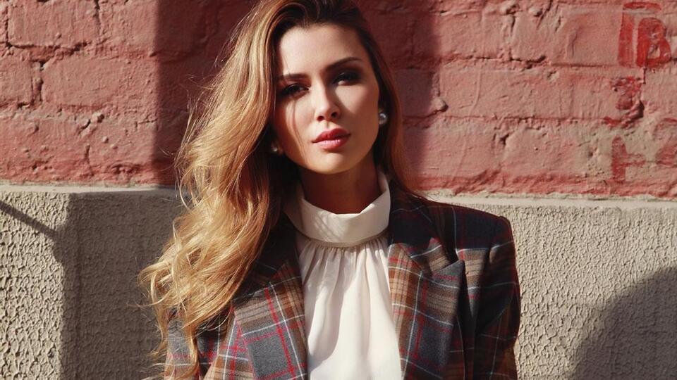 Анна Заворотнюк: Я больше не имею отношения к D8 Moscow.