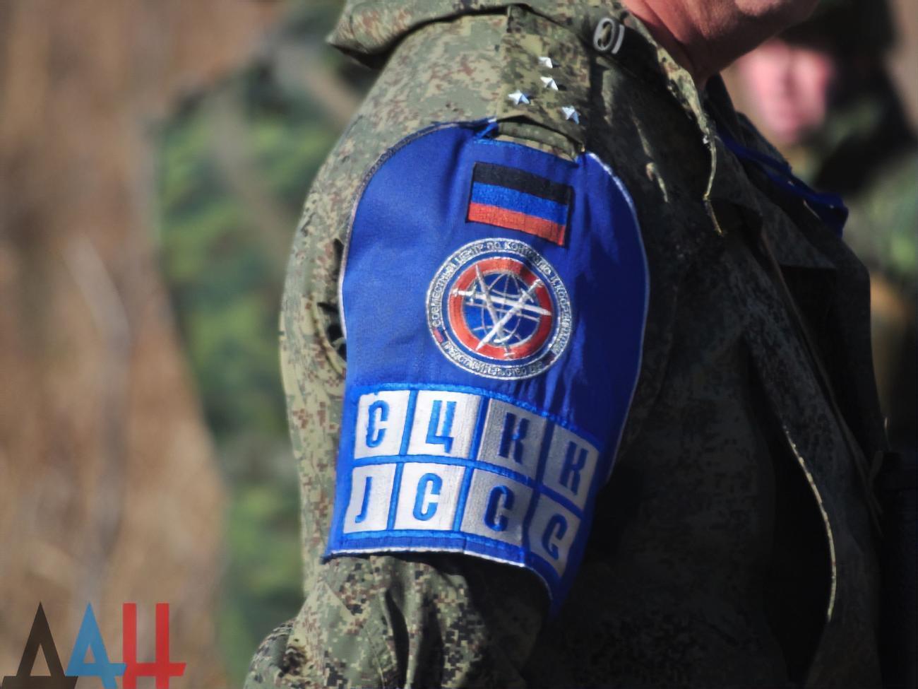 Українські військові нагадали, що представників терористичних "ЛДНР" у складі СЦКК немає