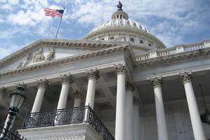 Проект бюджета поддержали обе палаты Конгресса