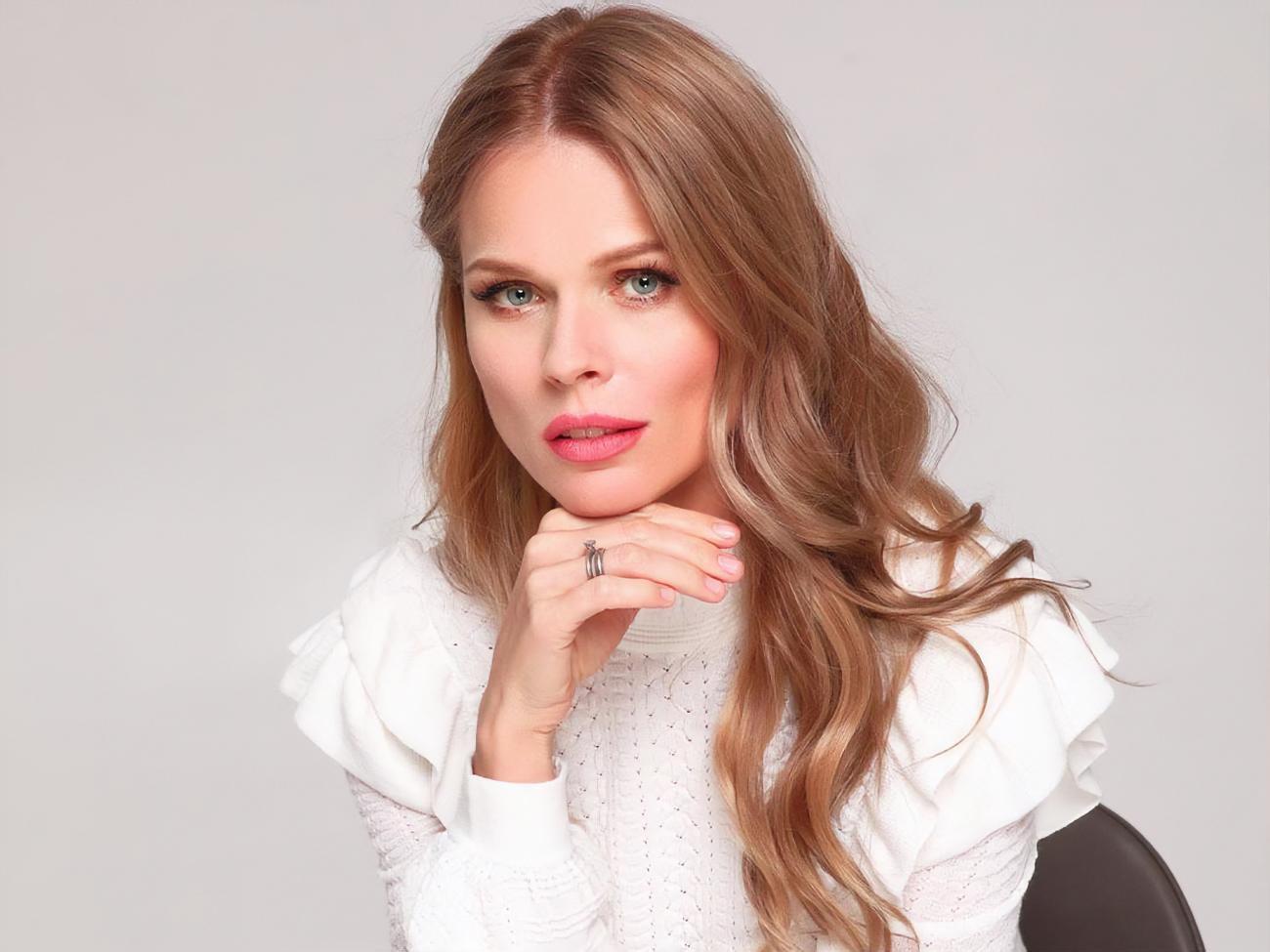 Фреймут оприлюднила фото з особистого архіву