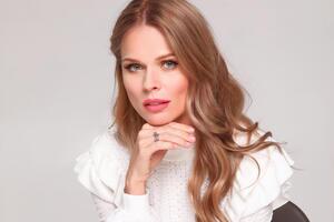 Фреймут оприлюднила фото з особистого архіву