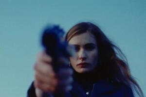 Луна: Історія мого шляху в новому блокбастері "Золотые лепестки"