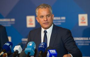 После смены власти в Молдове Плахотнюк покинул страну