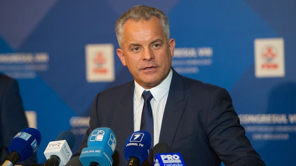 После смены власти в Молдове Плахотнюк покинул страну