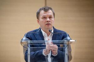 Милованов: Инфляция уменьшается, а цены на топливо не падают
