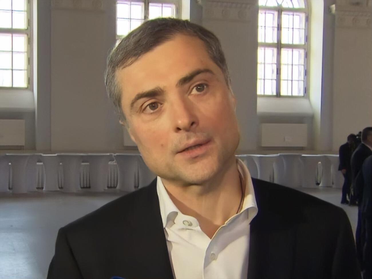 Сурков: Аваков повідомляє важливі відомості і про себе самого