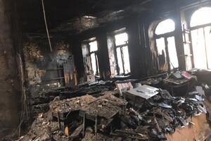 В результате пожара погибло 12 человек, 30 пострадали, еще четыре человека остаются пропавшими без вести